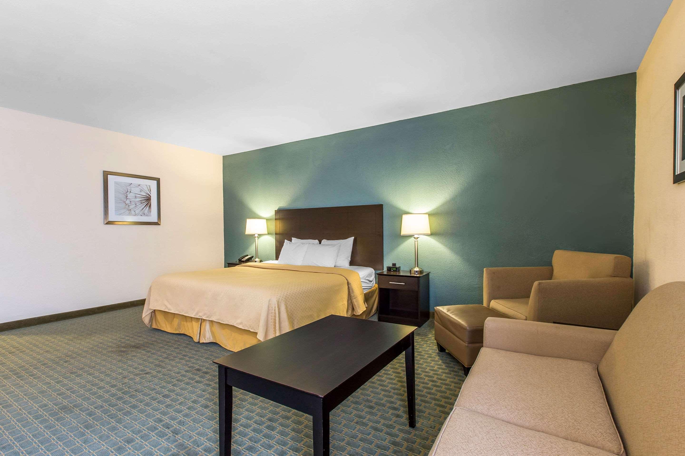 Quality Inn Fitzgerald Eksteriør billede
